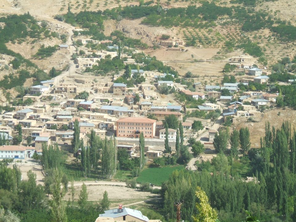 Ayvalı köyü